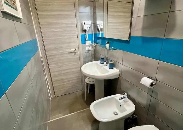 Pop Santa Chiara Bed & Breakfast 3*